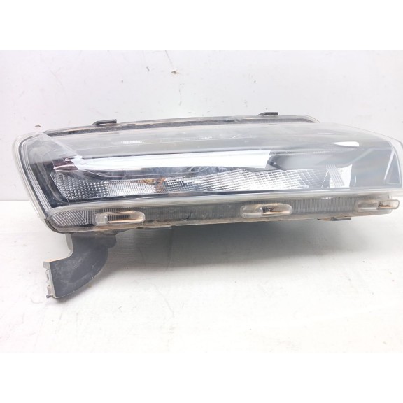 Recambio de faro derecho para dacia spring ev (b6m1) referencia OEM IAM 266008993R  LUZ DIURNA