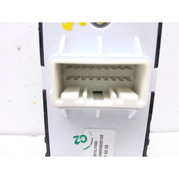 Recambio de mando elevalunas delantero izquierdo para kia ceed gt line referencia OEM IAM   