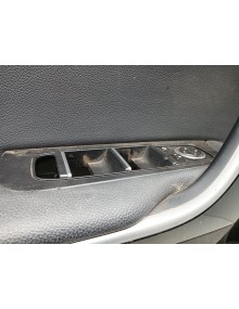 Recambio de guarnecido puerta delantera izquierda para kia ceed gt line referencia OEM IAM    2