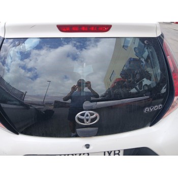 PORTON TRASERO 670050H010 