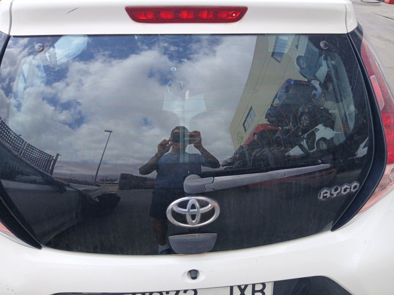 Recambio de luna trasera para toyota aygo (_b4_) 1.0 (kgb40) referencia OEM IAM PORTON  
