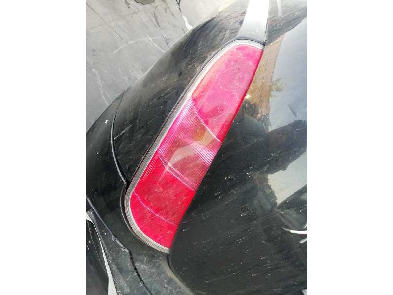 Recambio de piloto trasero izquierdo para lancia ypsilon (101) 1.4 16v oro referencia OEM IAM 51703972  