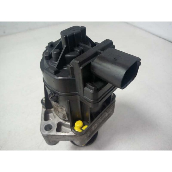 Recambio de valvula egr para opel insignia berlina excellence referencia OEM IAM 55566052  