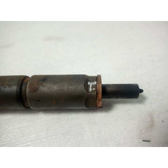 Recambio de inyector para opel insignia berlina excellence referencia OEM IAM 0445110327  