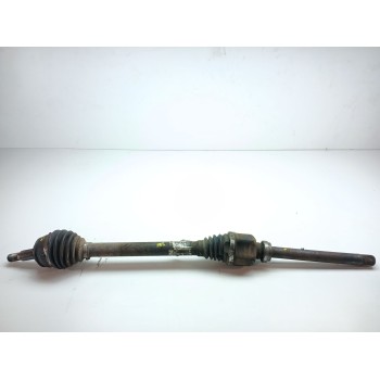 TRANSMISION DELANTERA DERECHA 