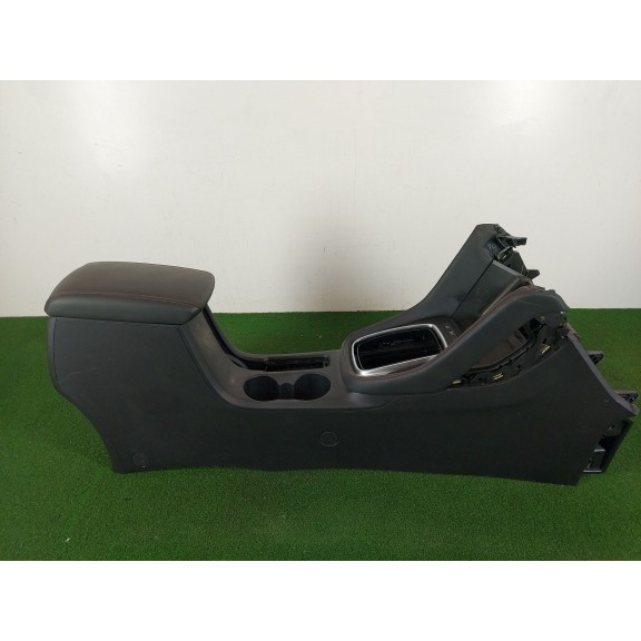 Recambio de apoyabrazos central para mg zs luxury referencia OEM IAM   