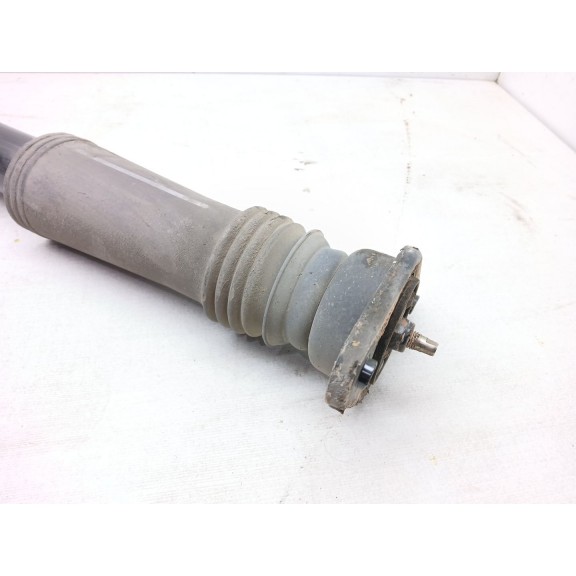 Recambio de amortiguador trasero derecho para kia sportage iii (sl) 1.7 crdi referencia OEM IAM   