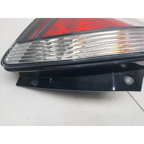 Recambio de piloto trasero izquierdo para kia rio ii (jb) 1.4 16v referencia OEM IAM 924011G2L  