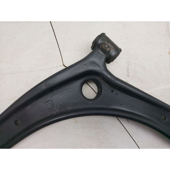 Recambio de brazo suspension inferior delantero izquierdo para mitsubishi lancer sportback (cx) invite referencia OEM IAM   