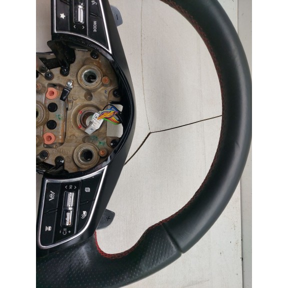 Recambio de volante para kia proceed (cd) 1.6 t-gdi gt referencia OEM IAM   