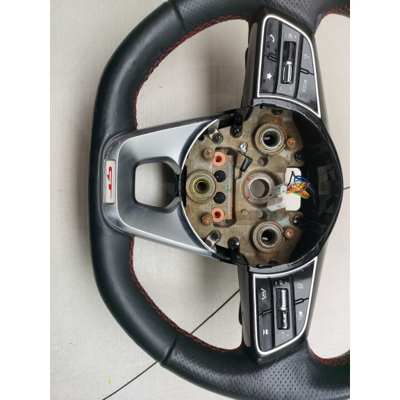 Recambio de volante para kia proceed (cd) 1.6 t-gdi gt referencia OEM IAM   