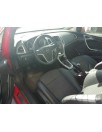 opel astra j gtc del año 2012