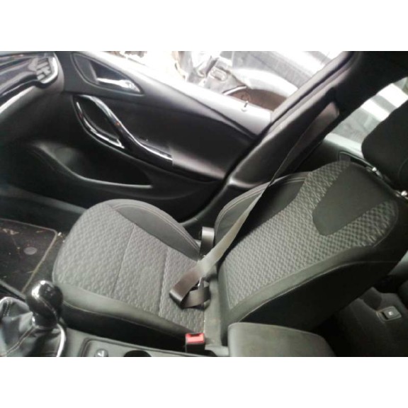 opel astra k lim. 5türig del año 2017