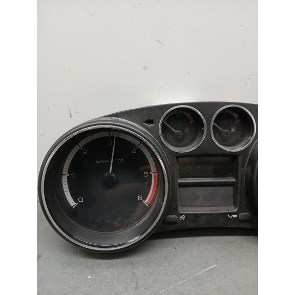 Recambio de cuadro instrumentos para peugeot 308 sport referencia OEM IAM 9666642180  
