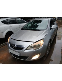 opel astra j (p10) del año 2010 2