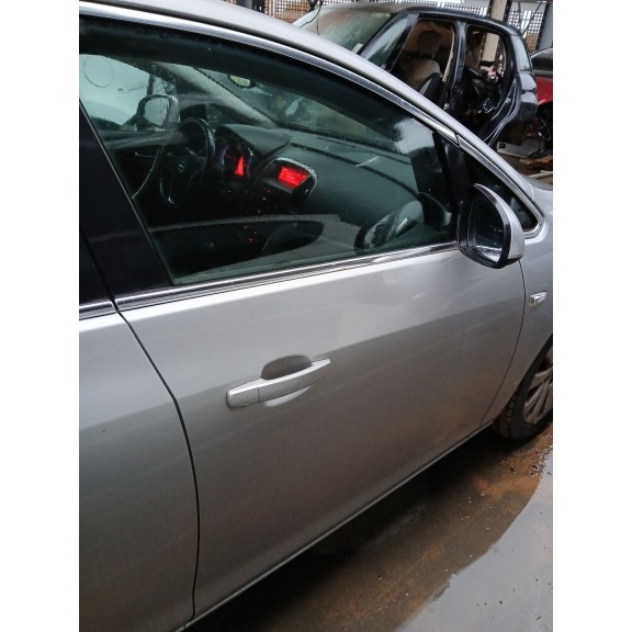 Recambio de puerta delantera derecha para opel astra j (p10) 1.7 cdti (68) referencia OEM IAM   