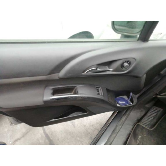 opel meriva b del año 2012