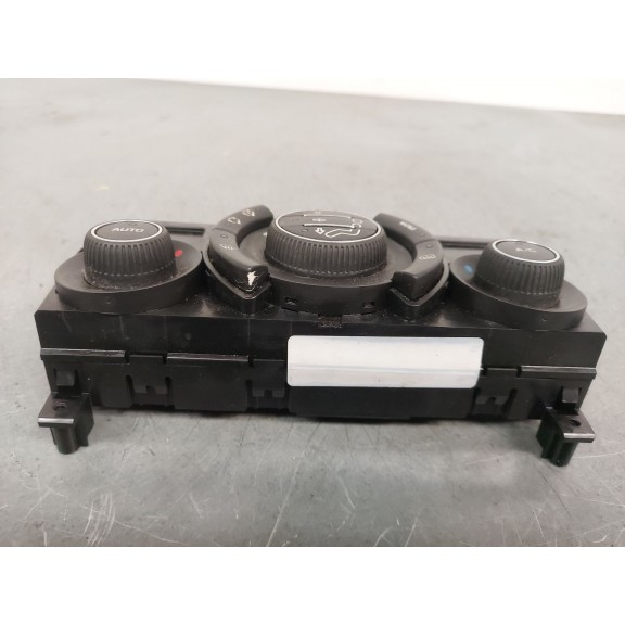 Recambio de mando climatizador para peugeot 3008 premium referencia OEM IAM   