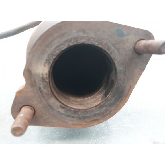 Recambio de catalizador para ford focus st-line referencia OEM IAM 82504743  