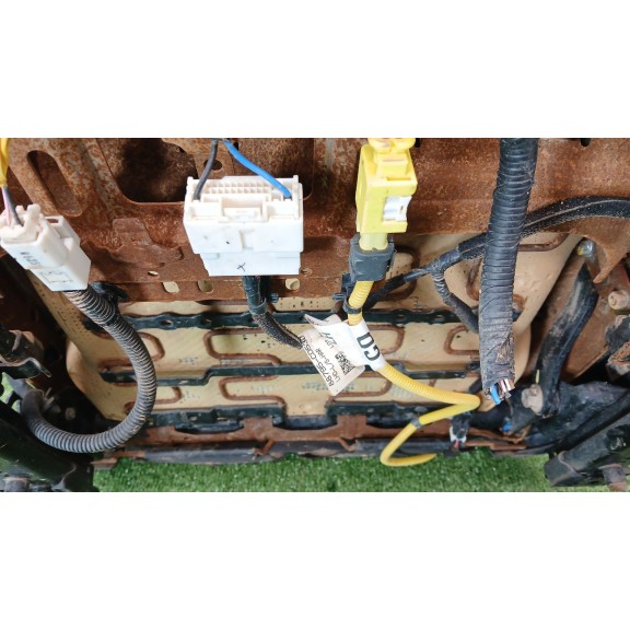 Recambio de asiento delantero izquierdo para kia proceed (cd) 1.6 t-gdi gt referencia OEM IAM   
