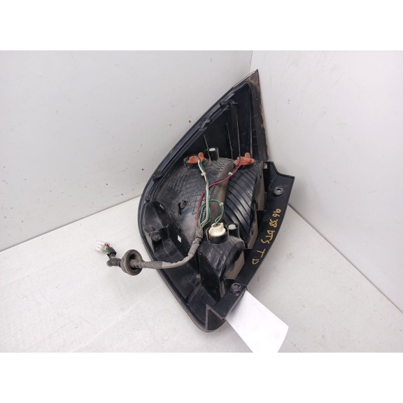 Recambio de piloto trasero derecho para kia rio ii (jb) 1.4 16v referencia OEM IAM   