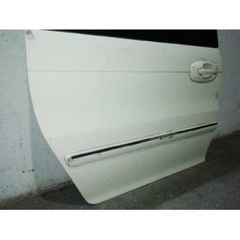 Recambio de puerta lateral corredera derecha para kia carnival ii 2.9 crdi cat referencia OEM IAM  BLANCO 
