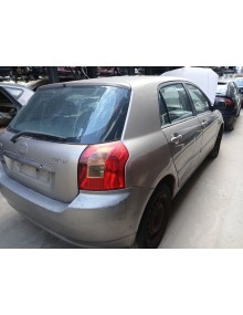 toyota corolla (_e12_) del año 2003