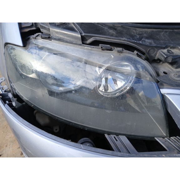 Recambio de faro derecho para audi a3 (8p1) 2.0 tdi referencia OEM IAM  xenon 