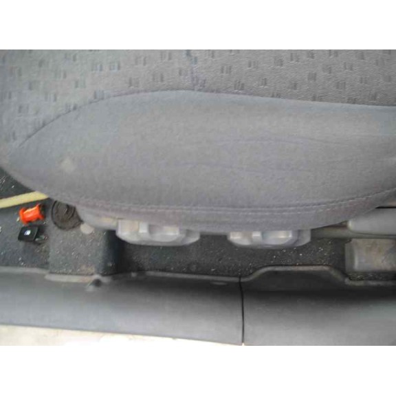 kia rio del año 2004