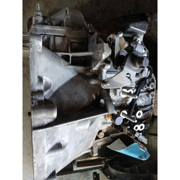 Recambio de caja cambios para citroën c4 picasso ii 1.6 bluehdi 120 referencia OEM IAM 20MB32 manual 6v B 103.000km