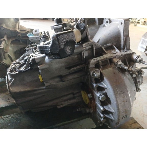 Recambio de caja cambios para citroën c4 picasso ii 1.6 bluehdi 120 referencia OEM IAM 20MB32 manual 6v B 103.000km