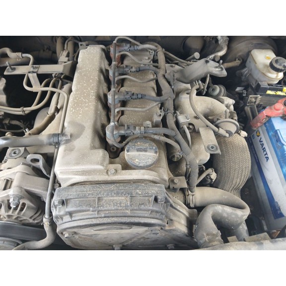 Recambio de motor completo para kia sorento 2.5 crdi cat referencia OEM IAM D4CB140CV B 195.021KM 