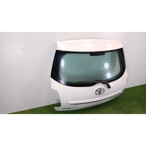 Recambio de porton trasero para toyota auris (_e15_) 1.4 d-4d (nde150_) referencia OEM IAM 6700502110  