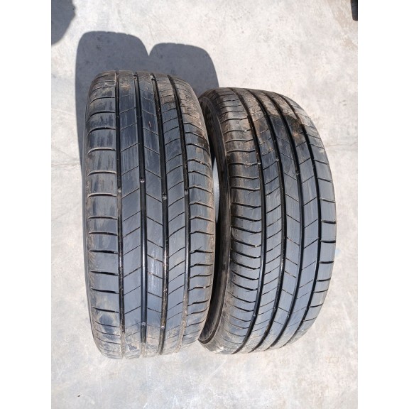 Recambio de neumatico para omoda 5 referencia OEM IAM 215-55-1899H x2 KUMHO 2024