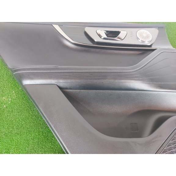 Recambio de guarnecido puerta trasera izquierda para omoda 5 referencia OEM IAM   