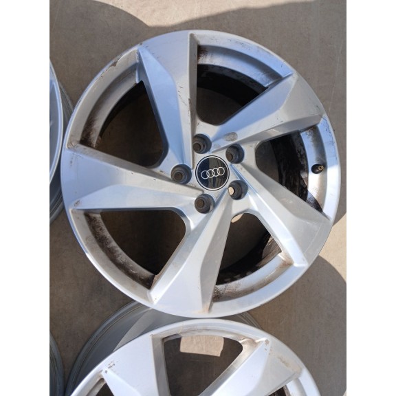 Recambio de juego llantas para audi q3 sportback (f3n) 35 tdi referencia OEM IAM 7JX18H2ET43 X4 83A601025H