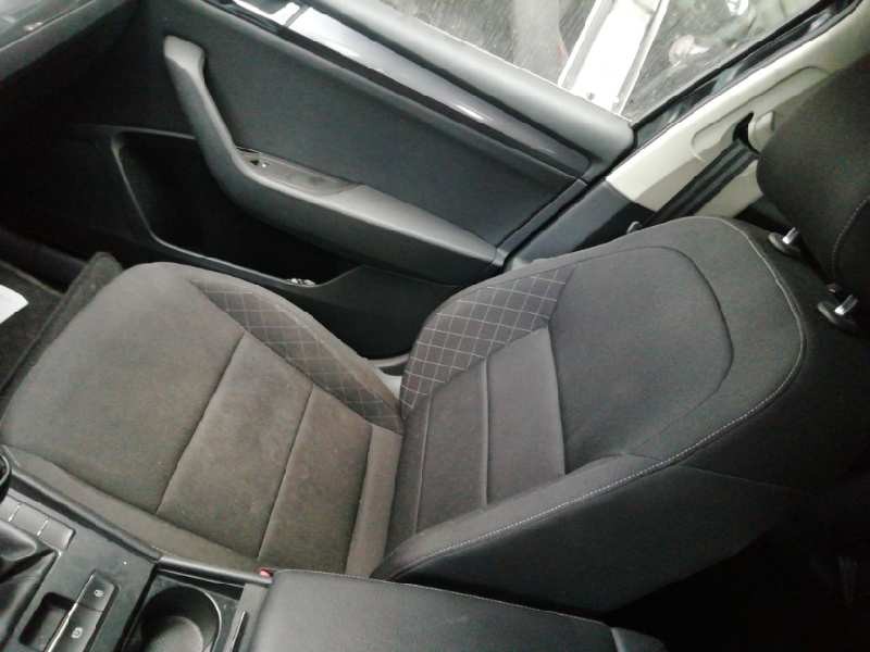 Recambio de asiento delantero derecho para skoda superb (3v3) active referencia OEM IAM   