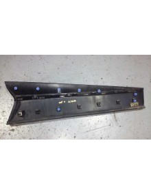 Recambio de moldura para renault captur luxe referencia OEM IAM 808778404R PUERTA DELANTERA IZQUIERDA  2