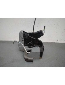 Recambio de cerradura puerta trasera derecha para hyundai i20 trend blue referencia OEM IAM 81420C8020 4 CABLES 