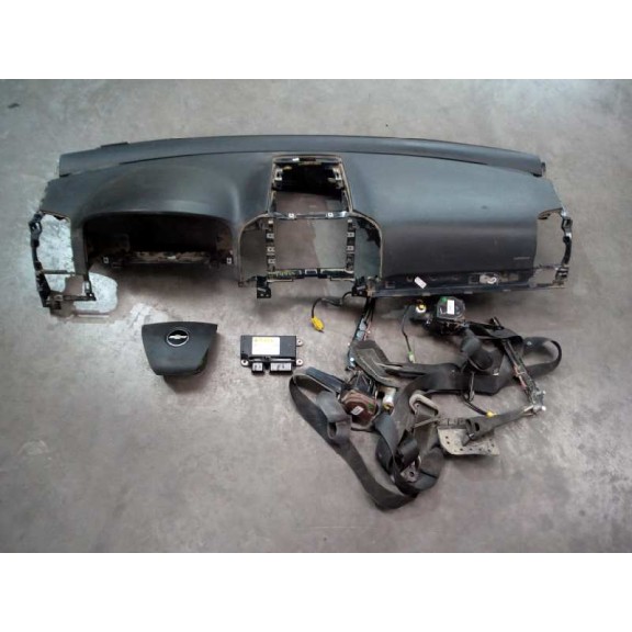Recambio de kit airbag para chevrolet captiva 2.2 vcdi lt 2wd referencia OEM IAM 95460702  