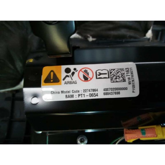 Recambio de kit airbag para chevrolet captiva 2.2 vcdi lt 2wd referencia OEM IAM 95460702  