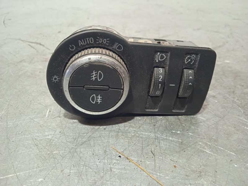 Recambio de mando luces para opel astra j lim. cosmo referencia OEM IAM 13268702 251507 