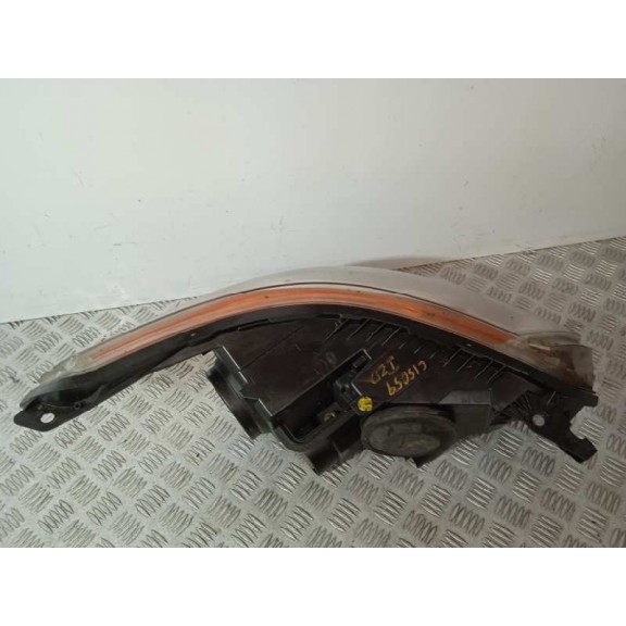 Recambio de faro izquierdo para citroën c3 picasso attraction referencia OEM IAM 9681873980  