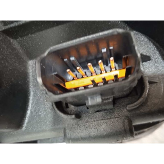 Recambio de faro izquierdo para citroën c3 picasso attraction referencia OEM IAM 9681873980  