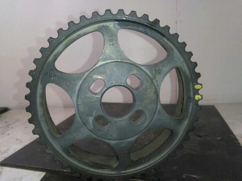 Recambio de polea arbol levas para volvo s80 berlina 2.4 diesel cat referencia OEM IAM 8642804  