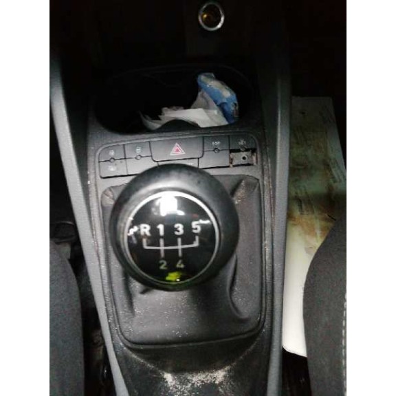 seat ibiza st (6j8) del año 2010