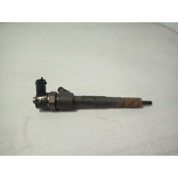 Recambio de inyector para opel insignia berlina 2.0 cdti referencia OEM IAM 0445110327  