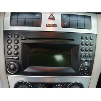SISTEMA AUDIO / RADIO CD 
