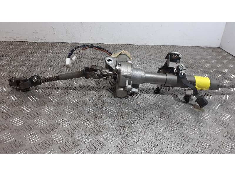 Recambio de columna direccion para toyota yaris live referencia OEM IAM 452000D092  
