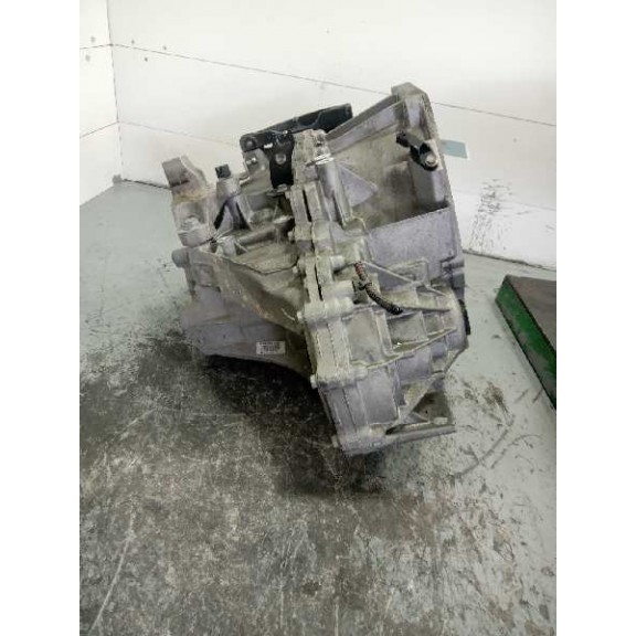 Recambio de caja cambios para renault scenic iii grand dynamique referencia OEM IAM ND4012 B 141.046KM 6V